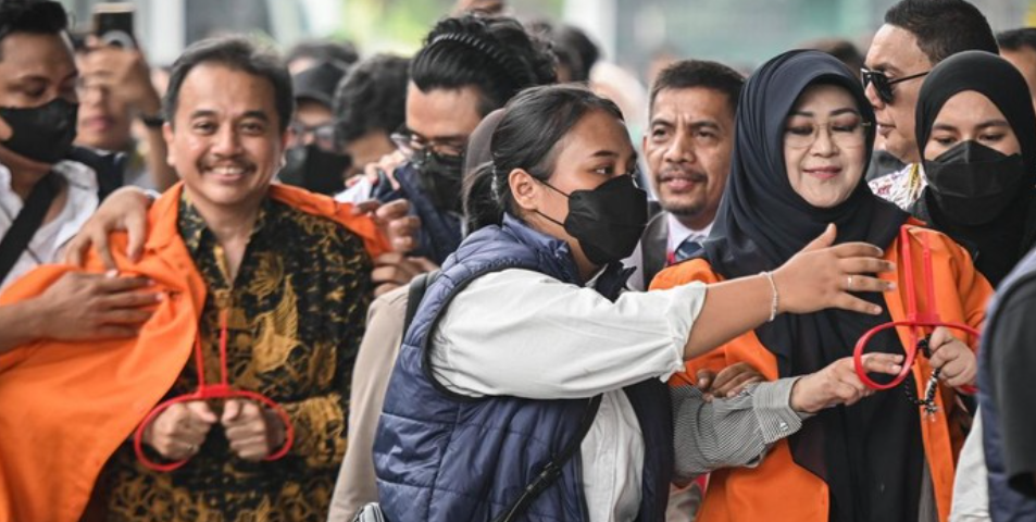 Roy Suryo dan Dr Tifa Ditangkap Terkait Kasus Dugaan Fitnah Ijazah Jokowi, Berkas Sudah P-21