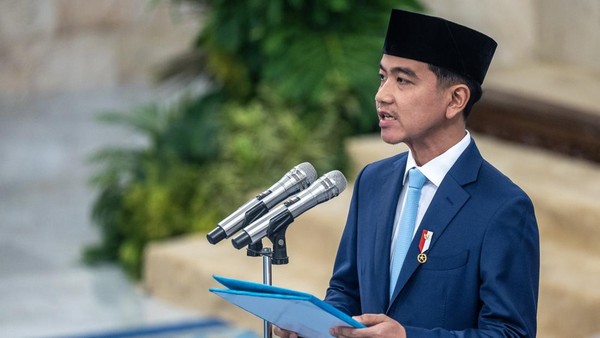MK Tak Temukan Bukti Ijazah Setara SMA Gibran, Gugatan Tetap Tak Diterima